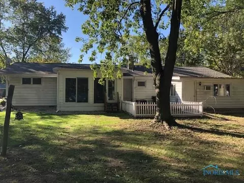 1007 S Beech St, Bryan, OH 43506 photo 3