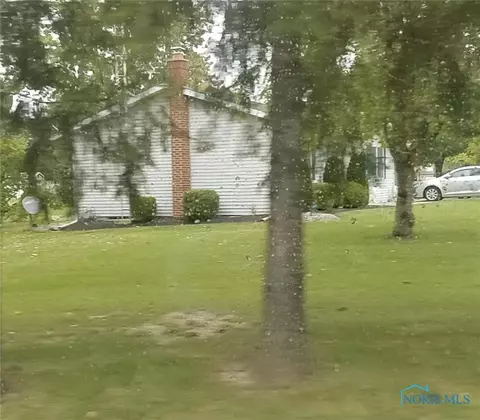 341 S Main St, West Unity, OH 43570 photo 3