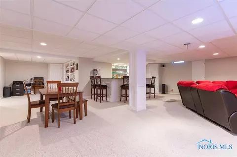 8927 White Eagle, Sylvania, OH 43560 photo 23