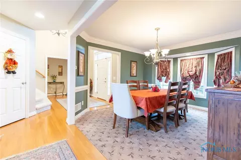 8927 White Eagle, Sylvania, OH 43560 photo 5
