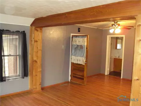 402 E Main St, Fayette, OH 43521 photo 16