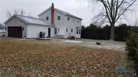411 Patrick Ct, Bryan, OH 43506 photo 2