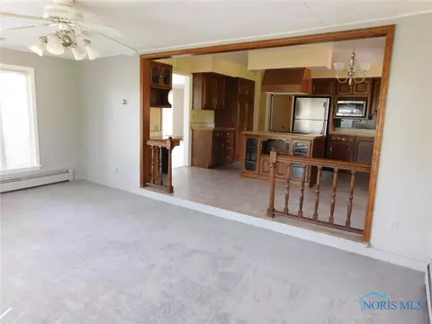 2 Eicher St, Archbold, OH 43502 photo 10