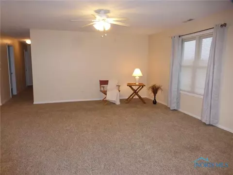 137 Jordan Dr, Bryan, OH 43506 photo 11