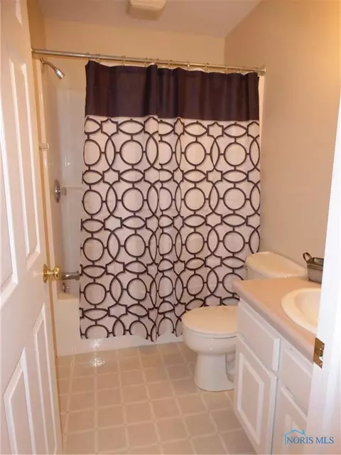 137 Jordan Dr, Bryan, OH 43506 photo 9