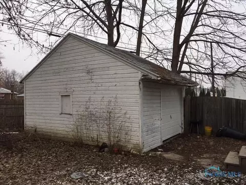 2270 Nebraska Ave, Toledo, OH 43607 photo 4