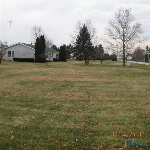 26274 E Broadway St, Walbridge, OH 43465 photo 6