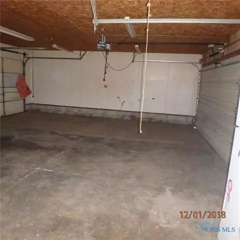 26274 E Broadway St, Walbridge, OH 43465 photo 21