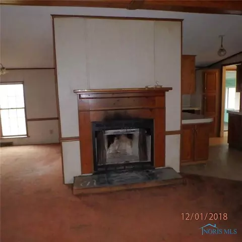 26274 E Broadway St, Walbridge, OH 43465 photo 10