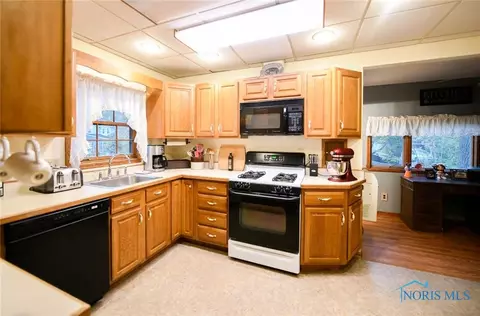 112 Turner Ave, Ada, OH 45810 photo 17