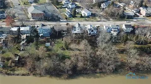 312 River Rd, Maumee, OH 43537 photo 24
