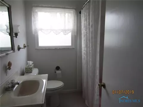 229 Trails End, Oregon, OH 43616 photo 12