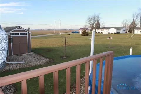 634 W Main St, Deshler, OH 43516 photo 6
