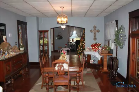 634 W Main St, Deshler, OH 43516 photo 13