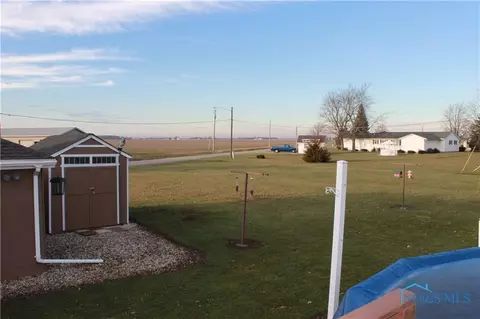 634 W Main St, Deshler, OH 43516 photo 7