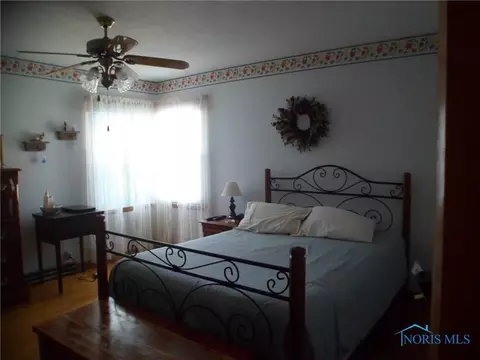 210 Jefferson St, West Unity, OH 43570 photo 16