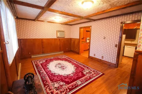 112 Sawmill Rd, Lyons, OH 43533 photo 4