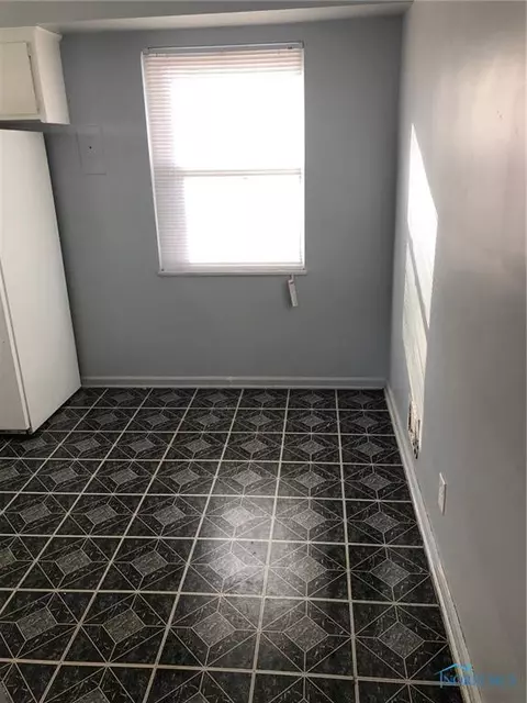 1107 Brookley Blvd, Toledo, OH 43607 photo 4