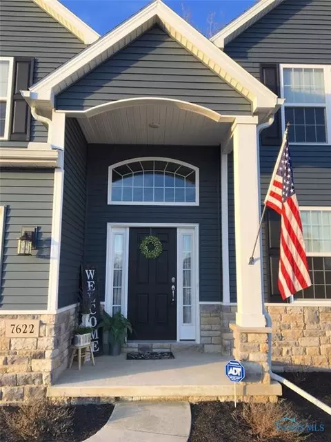 7622 Shoemaker Dr, Waterville, OH 43566 photo 2