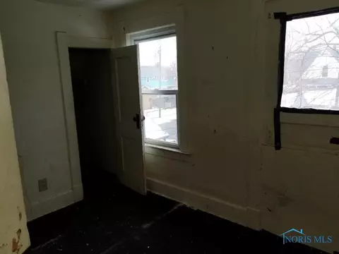 1105 Evesham, Toledo, OH 43607 photo 9