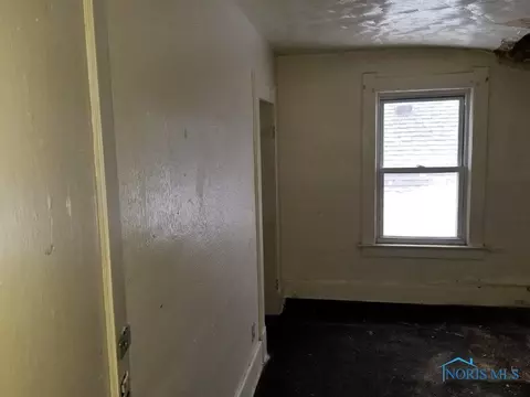 1105 Evesham, Toledo, OH 43607 photo 10