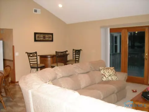 419 Elm St, Deshler, OH 43516 photo 13