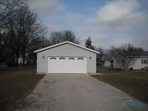 419 Elm St, Deshler, OH 43516 photo 26