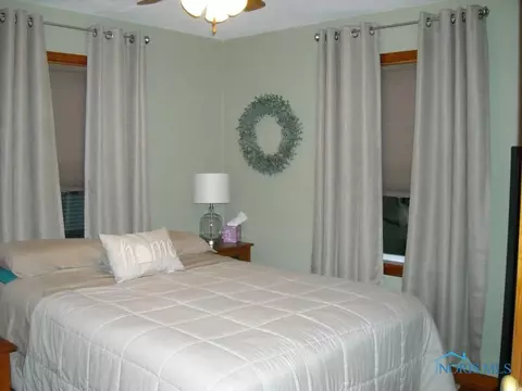 419 Elm St, Deshler, OH 43516 photo 15