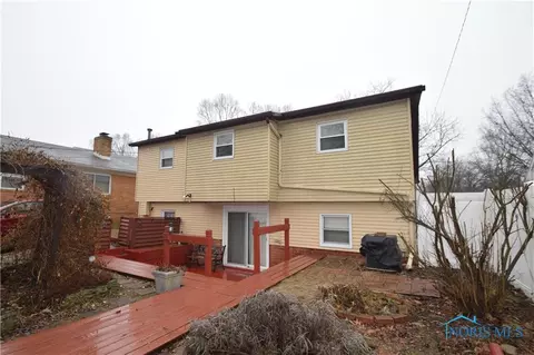 5916 E Heights Dr, Toledo, OH 43613 photo 22