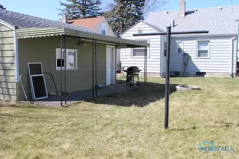 352 Ascot Ave, Toledo, OH 43607 photo 2