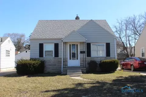 352 Ascot Ave, Toledo, OH 43607 photo 1