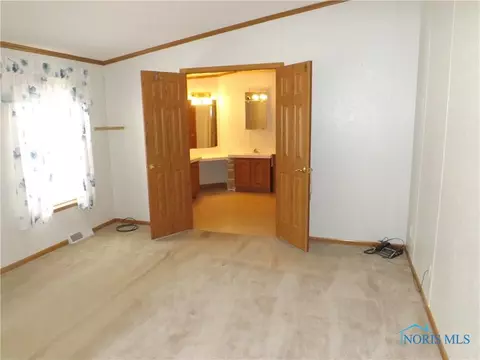 211 Turner St, Leipsic, OH 45856 photo 14