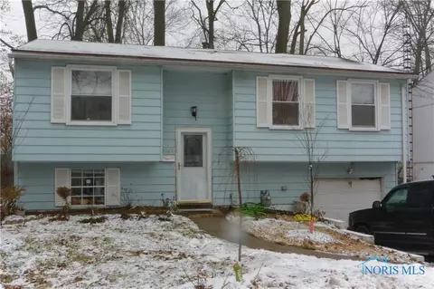 4242 Foxchapel Rd, Toledo, OH 43607 photo 1