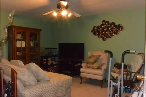 4242 Foxchapel Rd, Toledo, OH 43607 photo 16