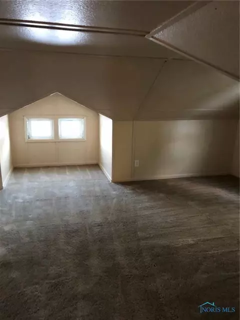 1661 Kalida Dr, Toledo, OH 43612 photo 10
