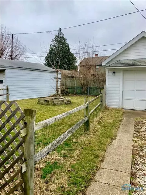 1661 Kalida Dr, Toledo, OH 43612 photo 17