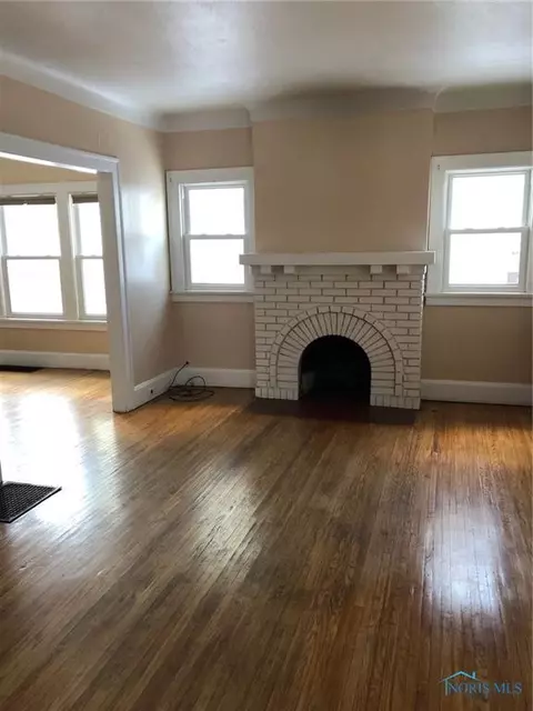 1661 Kalida Dr, Toledo, OH 43612 photo 2
