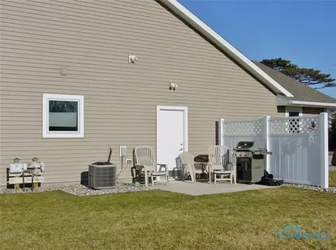 1406 Fieldstone Dr, Bryan, OH 43506 photo 23