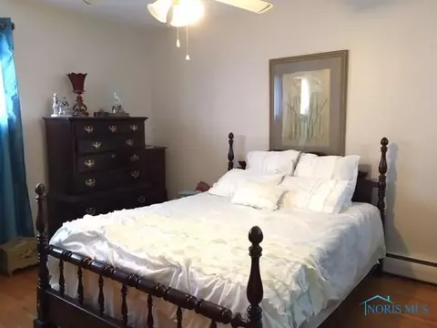806 Phillips St, Maumee, OH 43537 photo 7