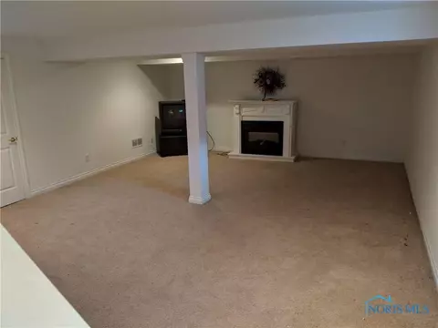 7260 Sloop Ct, Maumee, OH 43537 photo 12