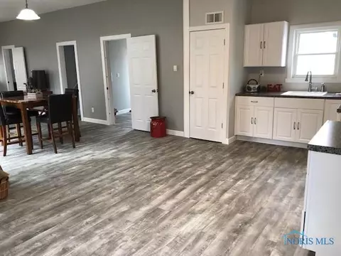 421 S Williams St, Bryan, OH 43506 photo 11