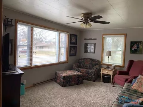 303 N Union St, Edon, OH 43518 photo 9