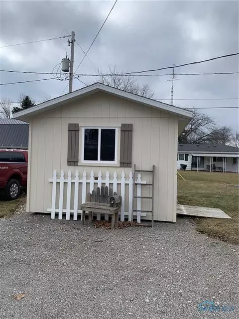 303 N Union St, Edon, OH 43518 photo 15