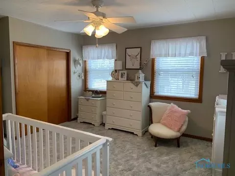 303 N Union St, Edon, OH 43518 photo 8