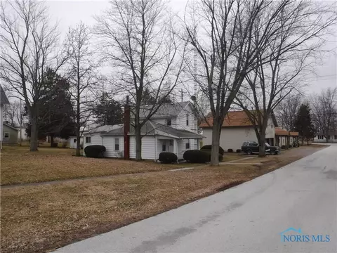 104 Main St, Malinta, OH 43535 photo 2