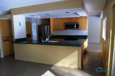 7465 Coder Rd, Maumee, OH 43537 photo 5