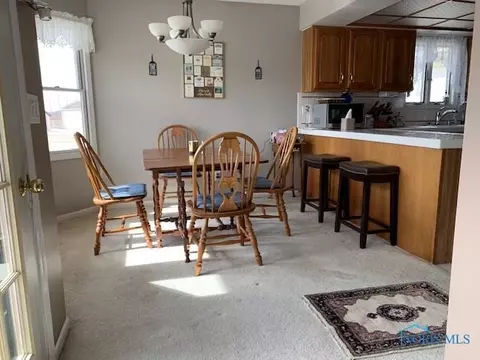 10370 County Road D County Rd, Bryan, OH 43506 photo 3