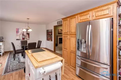 4308 Stable Path Dr, Maumee, OH 43537 photo 14