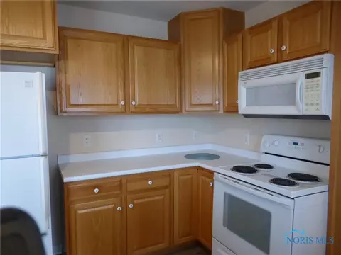 108 Jordan Dr, Bryan, OH 43506 photo 6