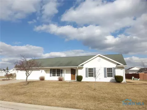 108 Jordan Dr, Bryan, OH 43506 photo 1